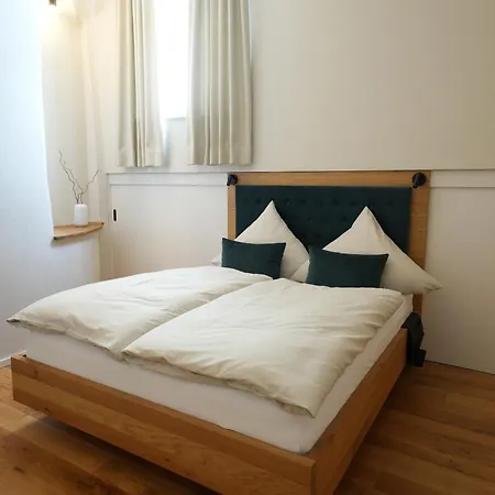 Charmantes Chateau Lichter - Alte Schmiede