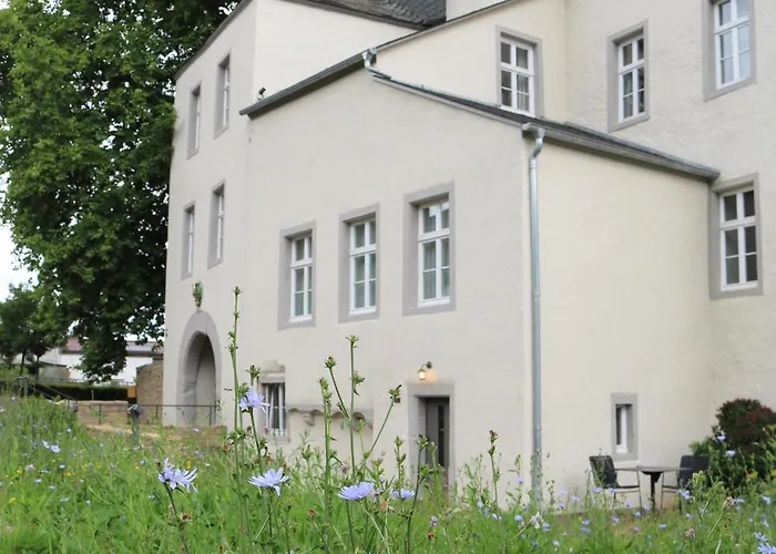 Charmantes Chateau Lichter - Alte Schmiede * Liessem