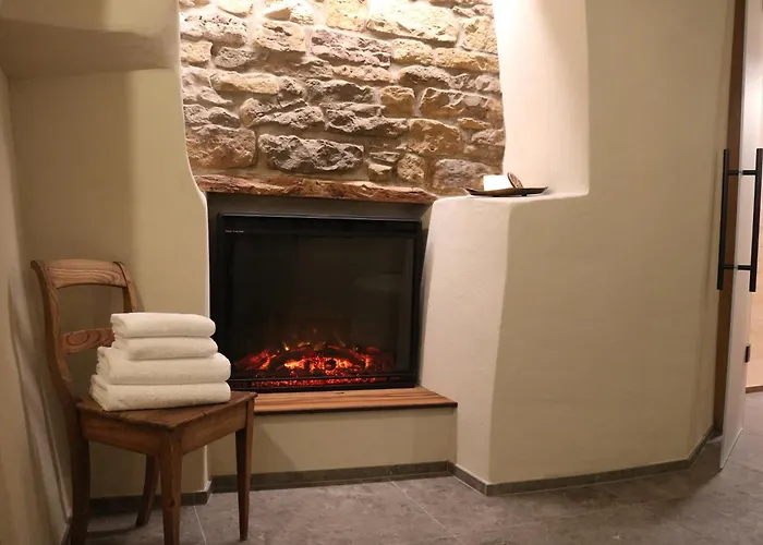 Charmantes Chateau Lichter - Alte Schmiede